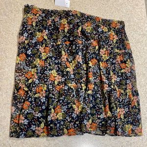 NWT-Loft-Floral-lined elastic waist skirt. So cute and comfortable.